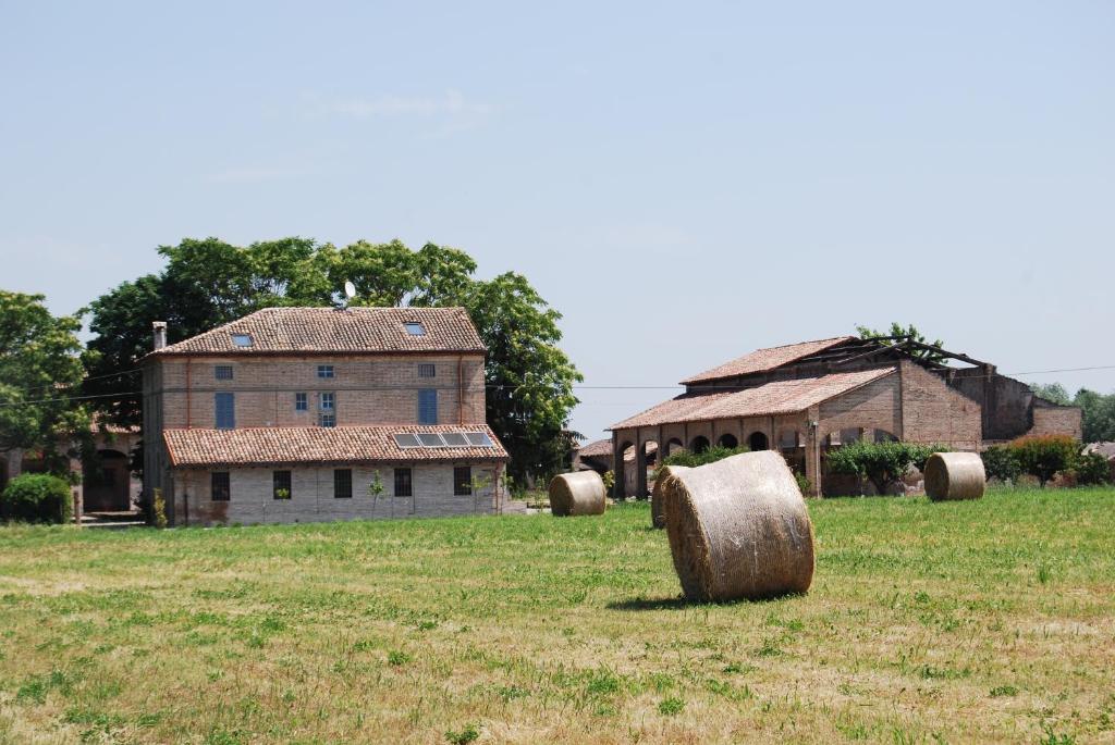 Tenuta Rivalazzo Guest House Noceto Exterior photo